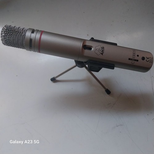 Microfon akg 1000s - akg,